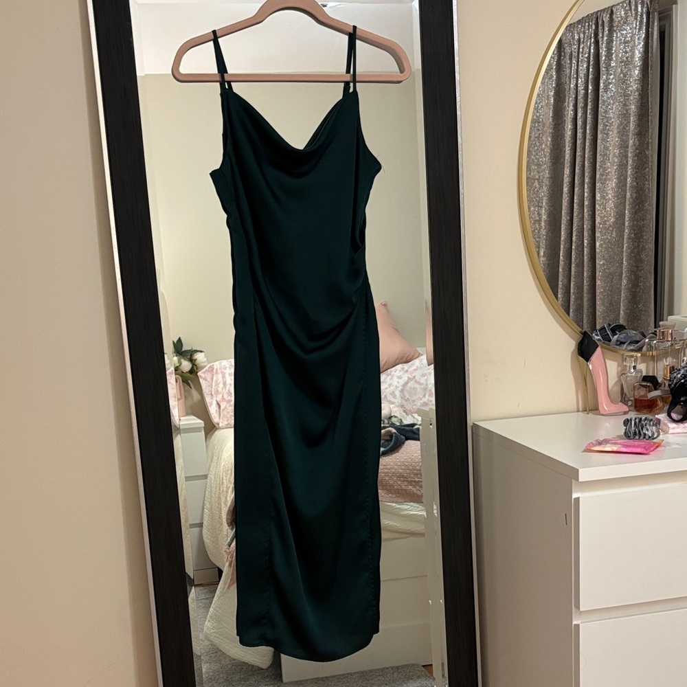 re:named Dark Green Midi Dress